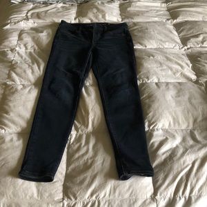 American eagle high rise jegging size 4